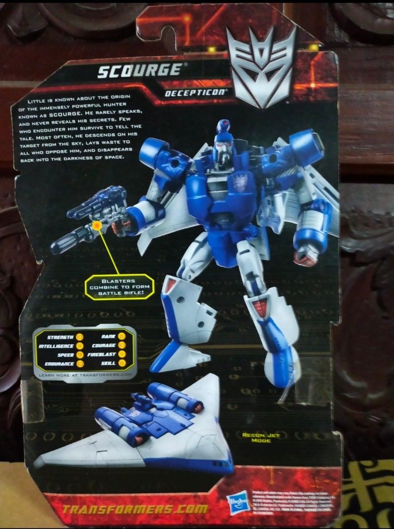 Transformers Generations Scourge Deluxe Class (Category: Action & Battle Toys) located in Manila. Submitted by sug0it0ys (Listing ID 1470771326, Image 2). Description: *Kindly read before messaging offers. Click on the ad to see full details. No Trades ❌ Pass on Low offers ❌ No Long Reservations ❌ ================= Hasbro Transformers Generations Scourge Deluxe Class *2011 release *SEALED *ISSUE: - creases ======= *Free shipping via LBC Payment M