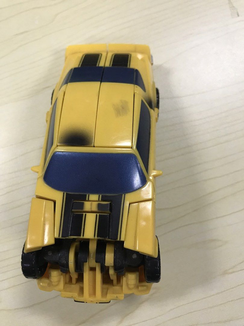 Transformers Toys (Category: Action & Battle Toys) located in San Mateo. Submitted by quikzee (Listing ID 1470763565, Image 1). Description: ₱300 Transformers Toys Issue .