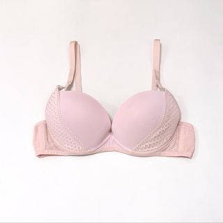 (Category: ) located in . Submitted by k_intimates (Listing ID 1470766756, Image 1). Description: .