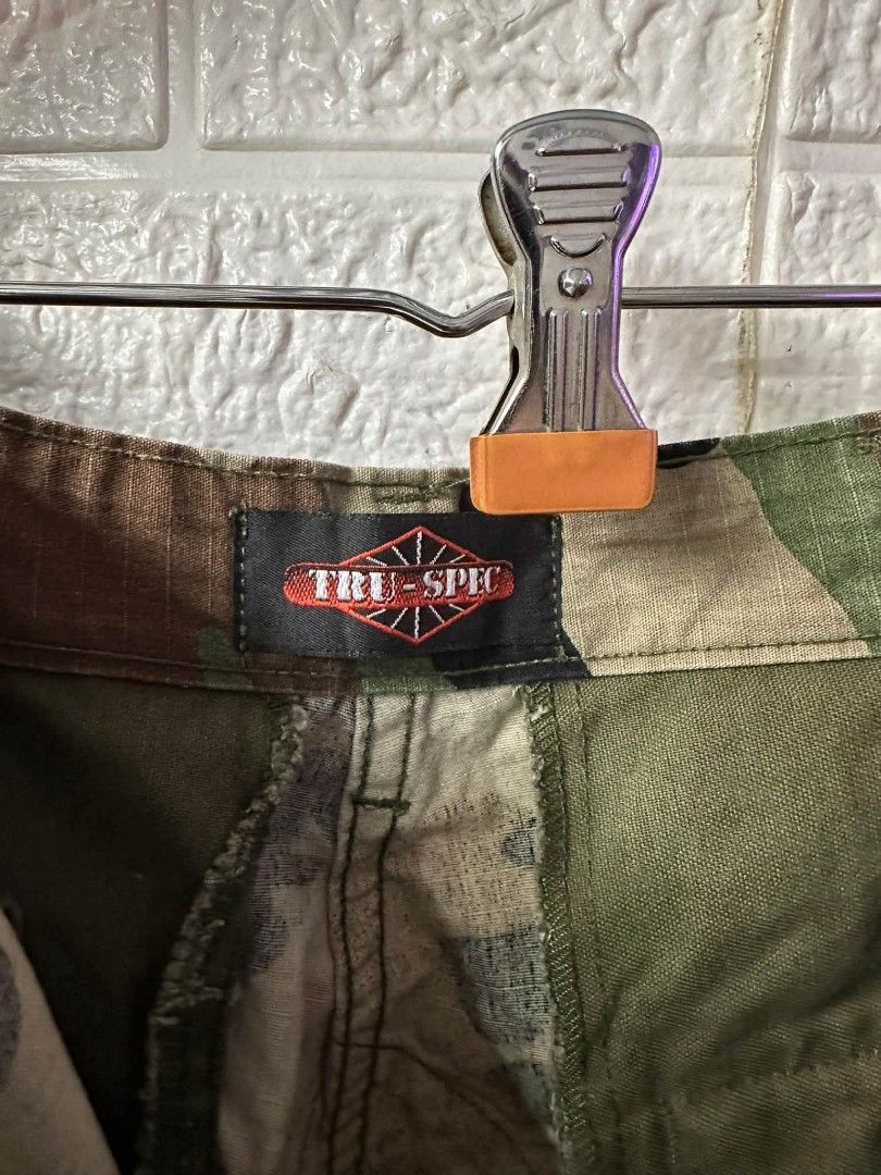 TRU -SPEC WOODLAND COMBAT (Category: Trousers) located in Bacoor. Submitted by arlenelamery (Listing ID 1470863607, Image 3). Description: TRU-SPEC WOODLAND COMBAT TROUSERS PANTS(RIPSTOPS) AUTHENTIC EXCELLENT CONDITION NO ISSUE SIZE ACTUAL VIA TAPE MEASURE W30-32 L41 HEM 8 PRICE 1350 + SF PM MODE OF PAYMENT TRU GCASH LOC CAVITE.