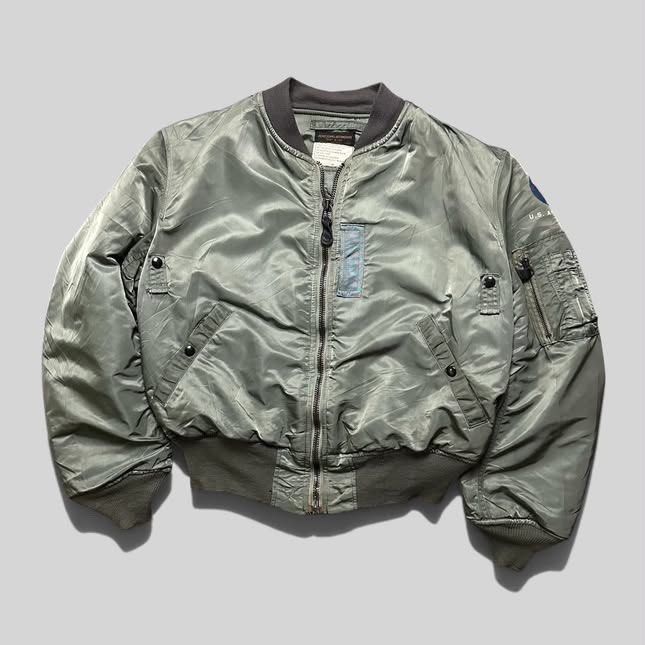 True vintage 60s Alpha Industries USAF B-15D Mod flight jacket (Category: Coats, Jackets and Outerwear) located in Zamboanga. Submitted by swayporgy (Listing ID 1470877854, Image 1). Description: .