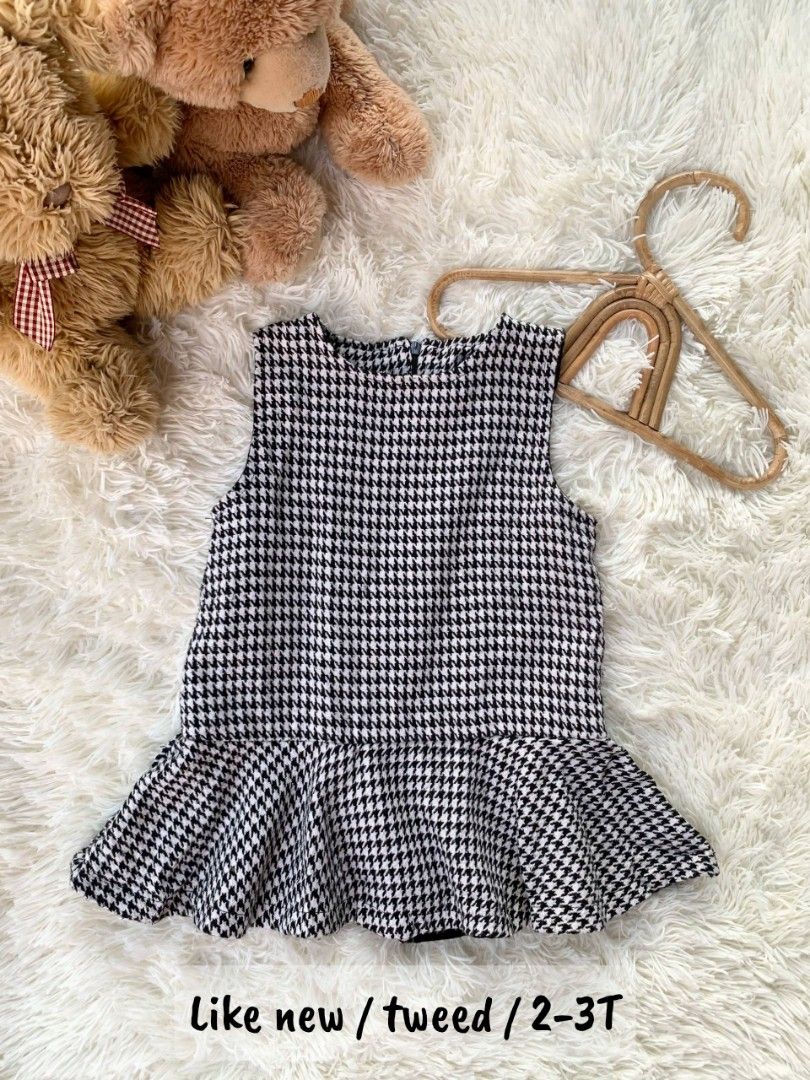 Tweed dress (Category: Babies & Kids Fashion) located in General Santos City (Dadiangas). Submitted by happyhues_2021 (Listing ID 1470799209, Image 1). Description: .