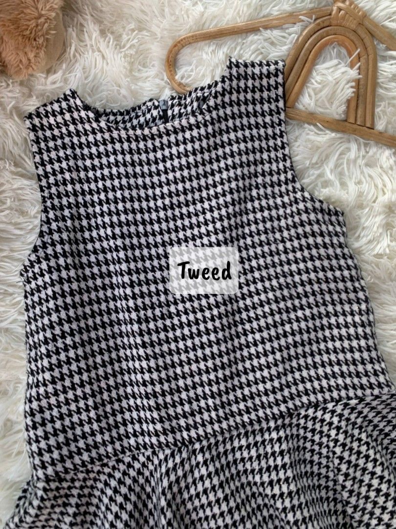 Tweed dress (Category: Babies & Kids Fashion) located in General Santos City (Dadiangas). Submitted by happyhues_2021 (Listing ID 1470799209, Image 2). Description: .
