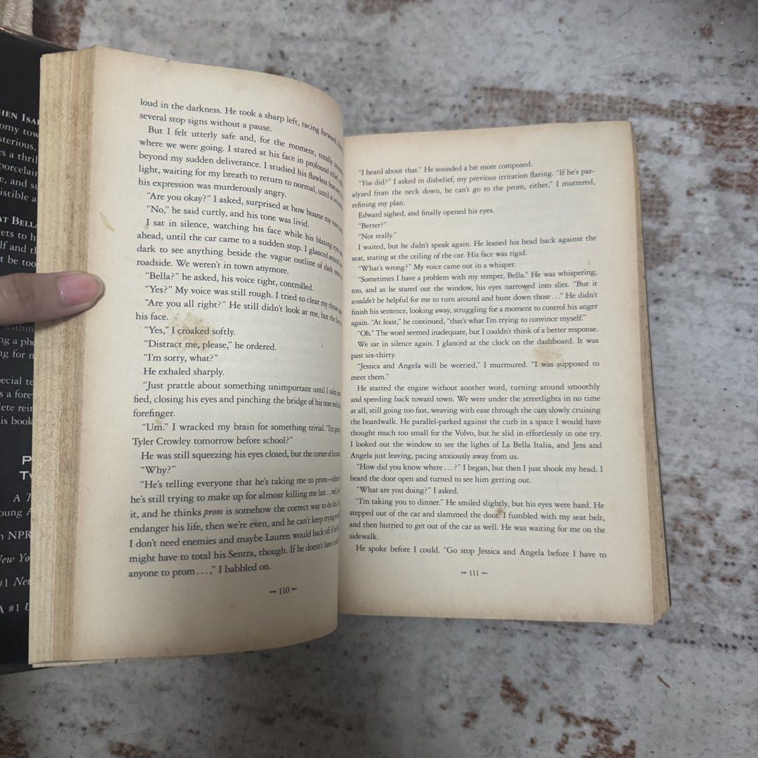 Twilight Book / Life & Death Reimagined (Category: Storybooks) located in Manila. Submitted by tkilla (Listing ID 1470820492, Image 3). Description: RFS: Too many books Bought from NBS ! Original price: ₱1,925 Price is still negotiable :).
