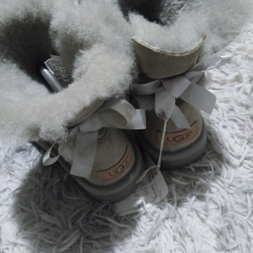 UGG Mini Bailey (Category: Boots) located in Dasmarinas. Submitted by oneofakind_98 (Listing ID 1470900054, Image 2). Description: UGG SUEDE - MINI BAILEY - SOFT FUR INSIDE - AUTHENTIC US 7 EU 38 1500 SHIPPED.