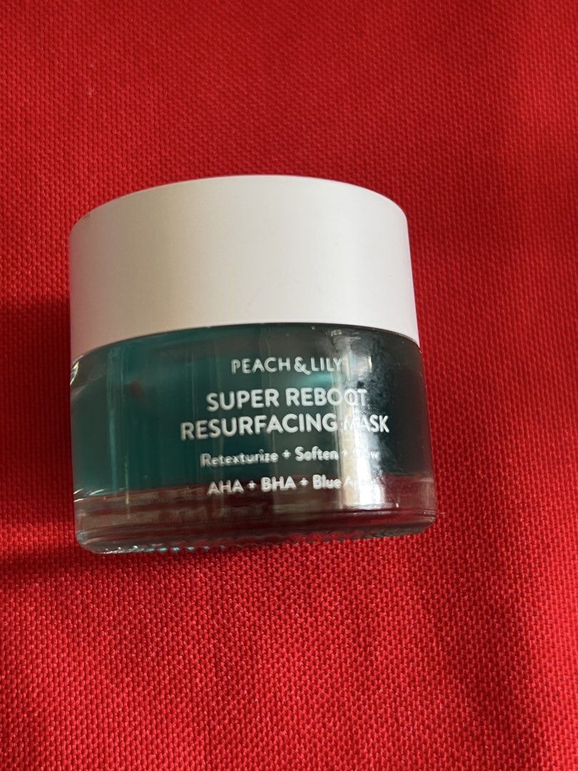 UNBOX PEACH&LILY SUPER REBOOT RESURFACING MASK (Category: Face Care) located in Manila. Submitted by luxeclassyshop (Listing ID 1470776572, Image 1). Description: UNBOX PEACH&LILY SUPER REBOOT RESURFACING MASK 20ML ORIGINAL.