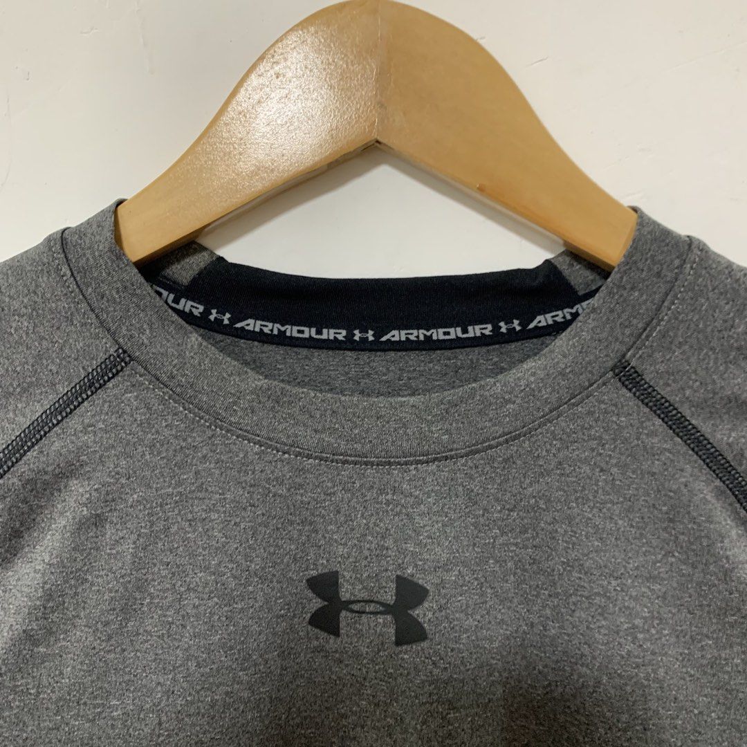 Under armour compression (Category: Activewear) located in Cavite. Submitted by yobubsss (Listing ID 1470906448, Image 2). Description: Size XL 18w 26L Good condition No issue.
