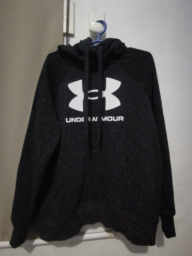 Under Armour Hoodie Jacket (Category: Coats, Jackets and Outerwear) located in Lemery. Submitted by hirayaspaperie (Listing ID 1470782400, Image 1). Description: Under Armour Hoodie Jacket. See tag for size. .