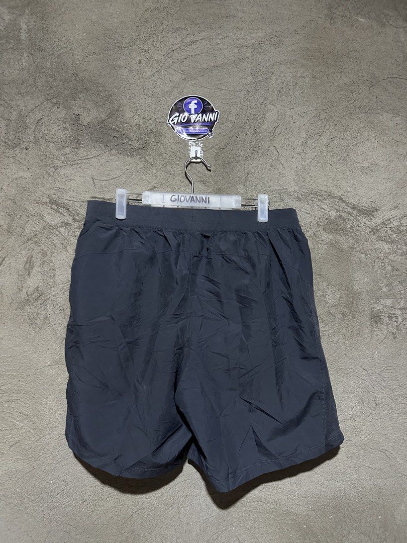 Under Armour Launch Shorts (Category: Activewear) located in Ozamiz City. Submitted by quick_done_deals (Listing ID 1470767992, Image 3). Description: 🛒 ** Under Armour Launch Shorts ** 💯 Excellent Condition 📐 Dimes: Length: 17 Waist: 32-34 🔍 Issue: None 🎨 Color Rate: 9.5 / 10.