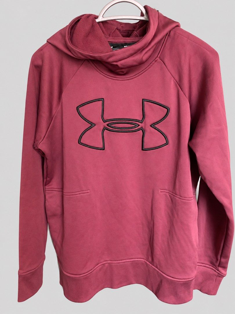 Under Armour Maroon Hoodie (Category: Hoodies) located in Bacoor. Submitted by goodfinds02 (Listing ID 1470864233, Image 1). Description: - Brand: Under Armour - Color: Maroon with a big black logo on the chest - Design: Funnel neck hood, front pouch pocket, and raglan sleeves - Interior: Soft fleece lining for extra warmth and comfort - Condition/Use: Great for casual workouts or everyday chill days.