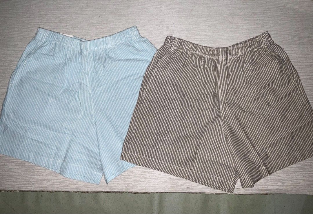 UNIQLO COTTON EASY SHORTS (Category: Shorts) located in Manila. Submitted by fastcrystal.58e1ab (Listing ID 1470817303, Image 2). Description: ✨ UNIQL EVERYDAY SHORTS — ₱280 ONLY! ✨ Comfy, casual, and perfect for everyday wear! 🩳💗 Great for errands, gala, or pambahay! ✔️ Garterized waist with adjustable tali inside ✔️ 2 side pockets, 1 back pocket on the right side ✔️ Easy-to-match striped design ✔️ ₱280 EACH ONLY! 📏 Available Sizes (waist mea