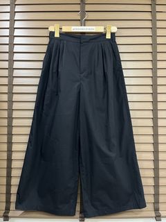 (Category: ) located in . Submitted by fashionclothesph (Listing ID 1470842370, Image 1). Description: .