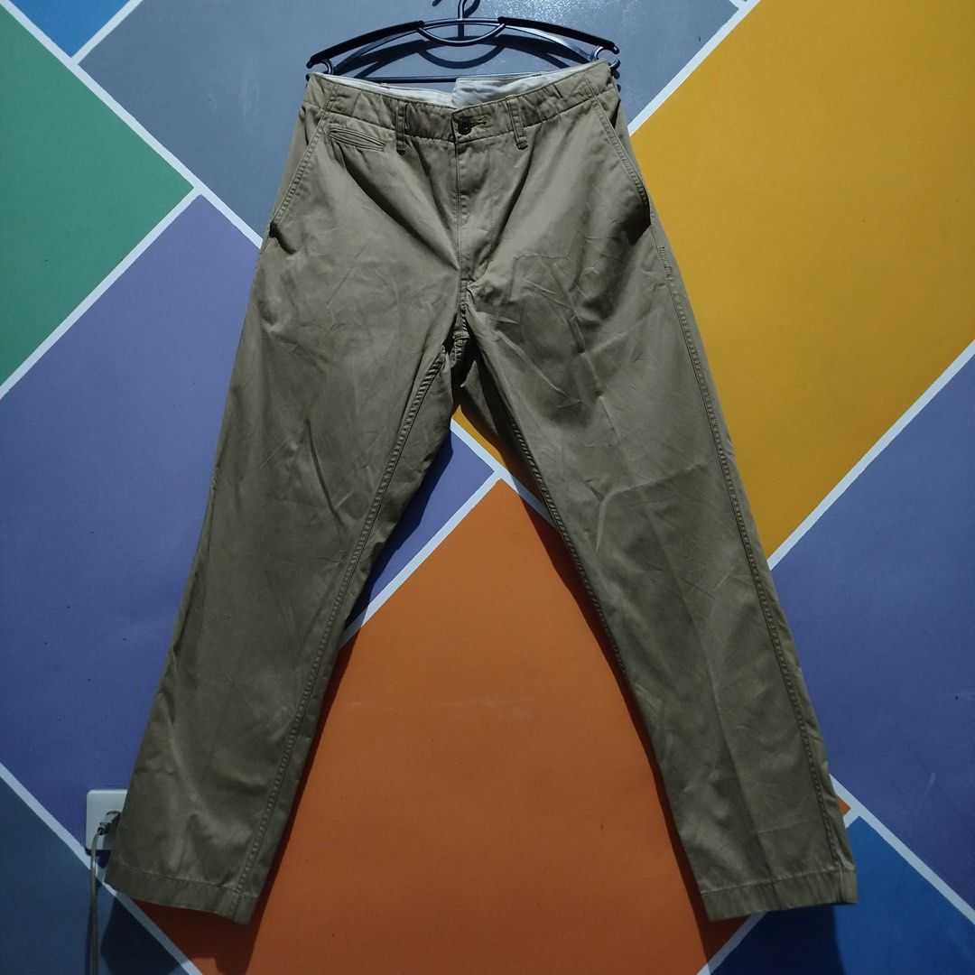 Uniqlo Chino Pants (Category: Trousers) located in Lingayen. Submitted by moreonuniqlo (Listing ID 1470746615, Image 1). Description: Size 34 Length 40 Good as New No Issue.