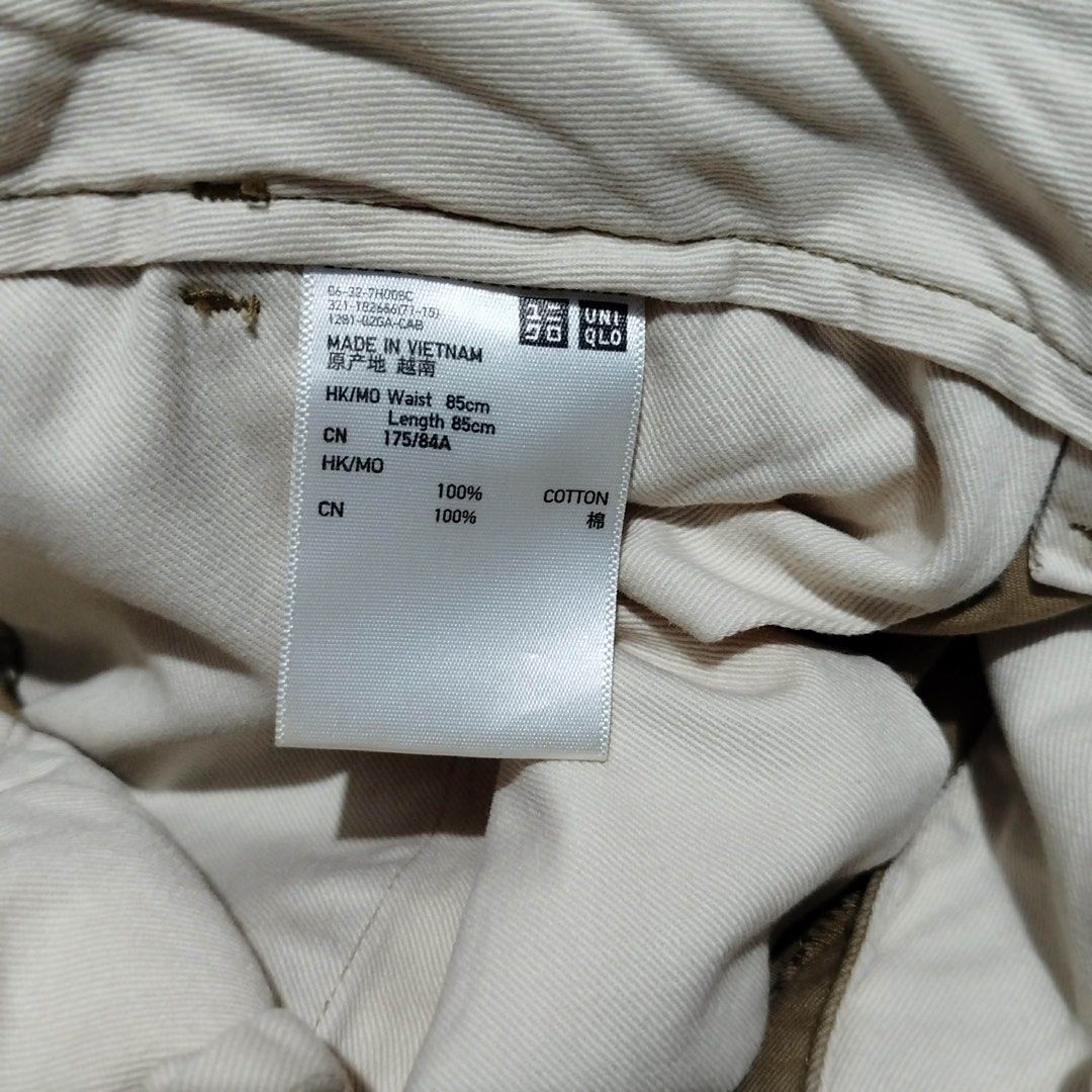 Uniqlo Chino Pants (Category: Trousers) located in Lingayen. Submitted by moreonuniqlo (Listing ID 1470746615, Image 3). Description: Size 34 Length 40 Good as New No Issue.