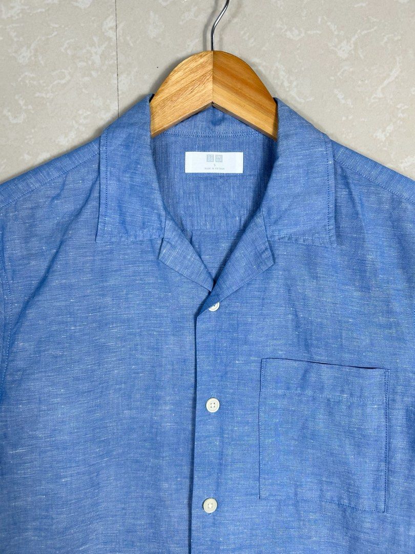 UNIQLO Open collar linen for men (Category: Tshirts & Polo Shirts ) located in Tacloban City. Submitted by his_closetttt23 (Listing ID 1470779448, Image 2). Description: .