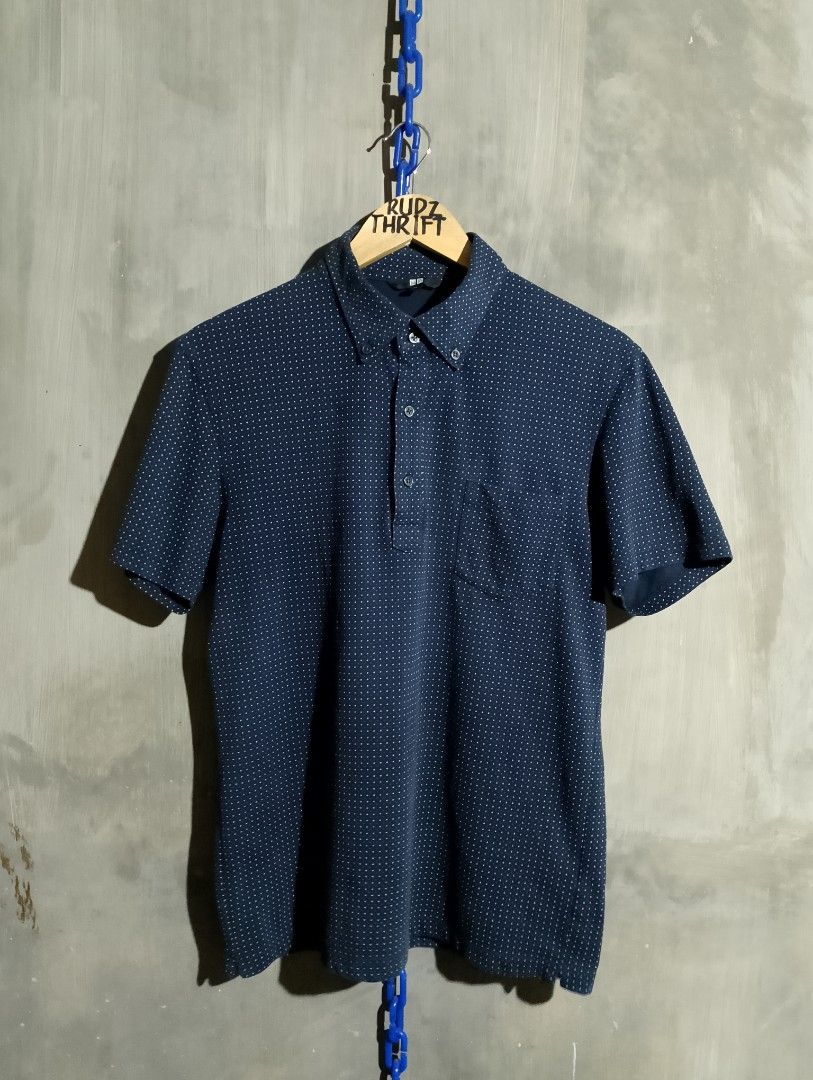 UNIQLO POCKET POLO TEE (Category: Tshirts & Polo Shirts ) located in Sorsogon. Submitted by rudzthrift360 (Listing ID 1470820609, Image 1). Description: .