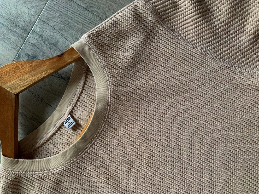 UNIQLO Waffle Beige Top / 1702 (Category: Blouses) located in Paranaque City. Submitted by famsale2016 (Listing ID 1470818168, Image 3). Description: Like new ✨ Size M on tag can fit L Please Note: Product color may vary slightly due to photographic lighting sources or your monitor settings .