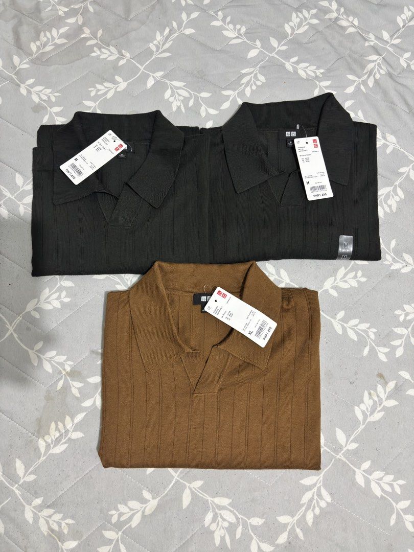 Uniqlo Washable Knitted Skipper Polo (Category: Tshirts & Polo Shirts ) located in Manila. Submitted by secret.racks (Listing ID 1470870476, Image 1). Description: Uniqlo Washable Knitted Skipper Polo Brandnew & Below SRP! Medium - Dark Green XL - Brown.