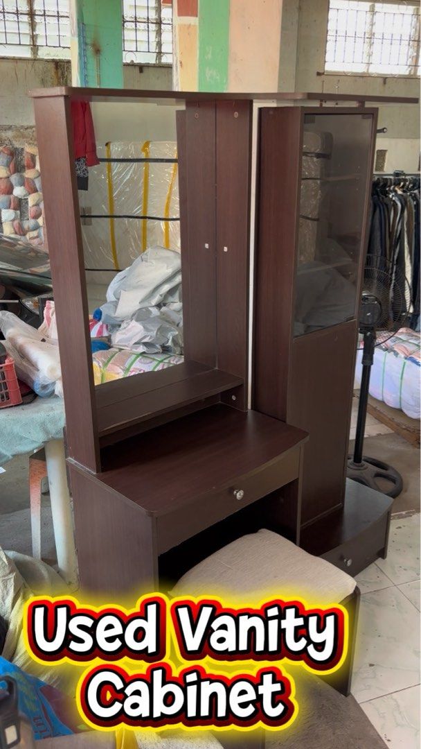Vanity Cabinet (Category: Shelves, Cabinets & Racks) located in Los Banos. Submitted by titoby (Listing ID 1470801055, Image 2). Description: USED Vanity Cabinet ₱2,500 Used cabinet 116x40x164cm Collection: Jardin Leonila Subd. Maahas LB **Pick up only, no delivery**.
