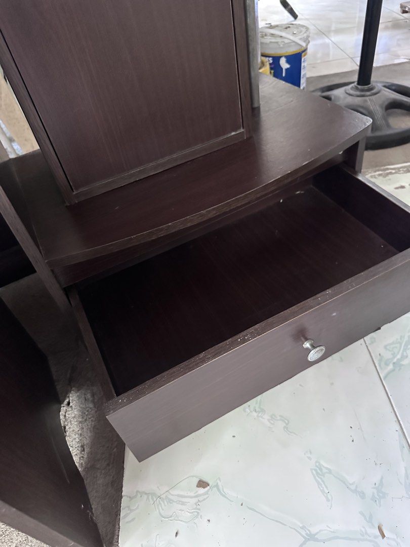 Vanity Cabinet (Category: Shelves, Cabinets & Racks) located in Los Banos. Submitted by titoby (Listing ID 1470801055, Image 3). Description: USED Vanity Cabinet ₱2,500 Used cabinet 116x40x164cm Collection: Jardin Leonila Subd. Maahas LB **Pick up only, no delivery**.