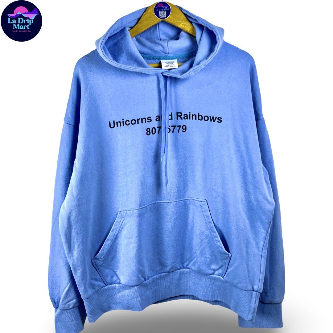 ‎“VETEMENTS” UNCRN GRPHC PULLOVER HOODIE (Category: Activewear) located in Taguig. Submitted by ldm.ph (Listing ID 1470749630, Image 2). Description: ‎(LDM-E-310) ‎Size:ACTUAL FIT:XL-XXL ‎Dimensions ‎Inches width:26 ‎Inches length:26 ‎Condition: EXCELLENT ‎Color rate:9.5 ‎Flaws:❌ ‎(READY TO WEAR) .