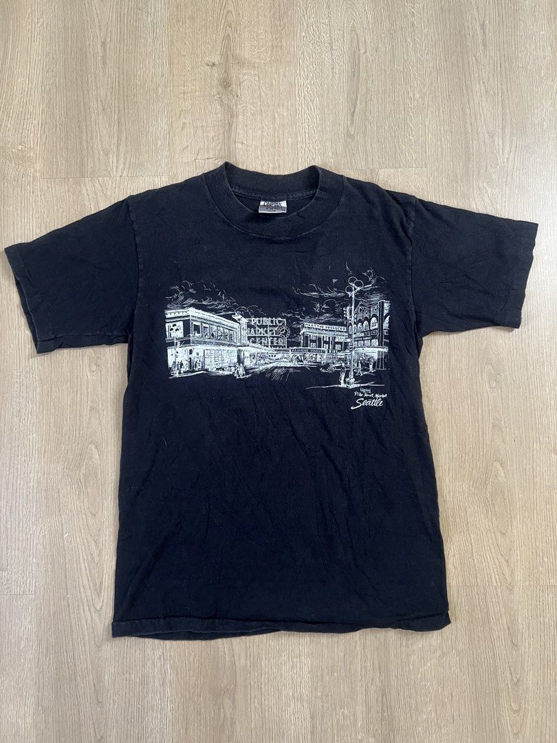 Vintage 90s Oneita Power-T Tee (Category: Tshirts & Polo Shirts ) located in Angeles City. Submitted by mark.happenss (Listing ID 1470821976, Image 1). Description: Vintage 90s Oneita Power-T ‘Seattle Pike Place Market’ Tee Single stitch all the way Waist: 20 Length: 26.