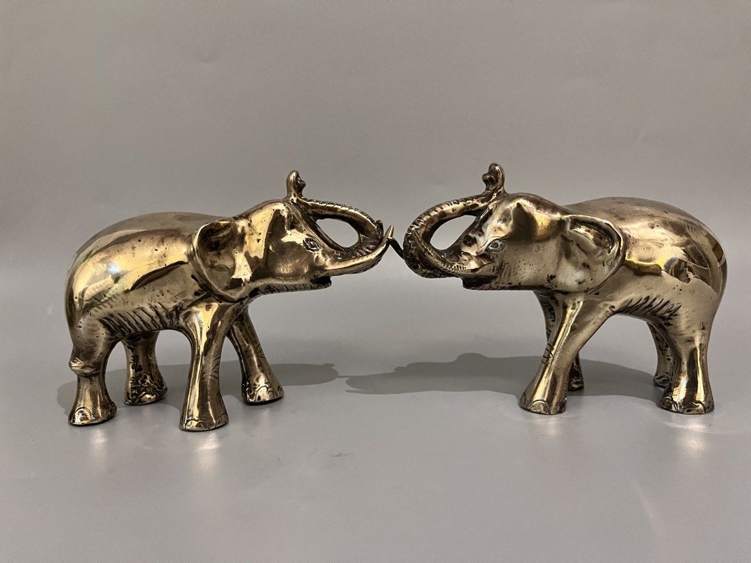 Vintage Brass Elephant (Category: Other Home Decor) located in Taguig. Submitted by frank63studio (Listing ID 1470830633, Image 1). Description: Vintage Brass Elephant 1,850php each 2pcs avbl solid brass heavy newly polished 5.1" x 5.20" x 3.5" with minimal dents and tarnish medium size.