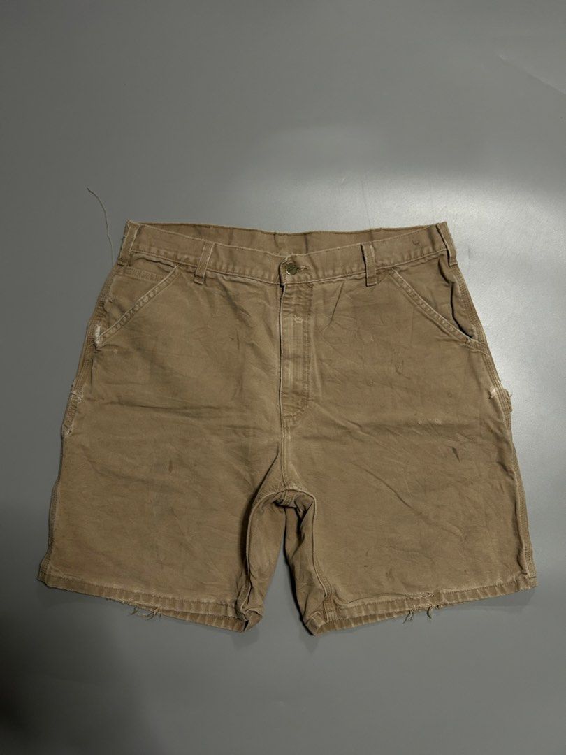Vintage carhartt bigpatch carpenter jorts (authentic) (Category: Shorts) located in Trece Martires City. Submitted by flip_flips (Listing ID 1470894485, Image 3). Description: Vintage carhartt bigpatch carpenter jorts (authentic) -Dimes: 34 waist 21 length 14.5 tigh 12 leg open -Good vintage condition -9.3/10 color rate -issue: distress parts, minor stains on pocket.