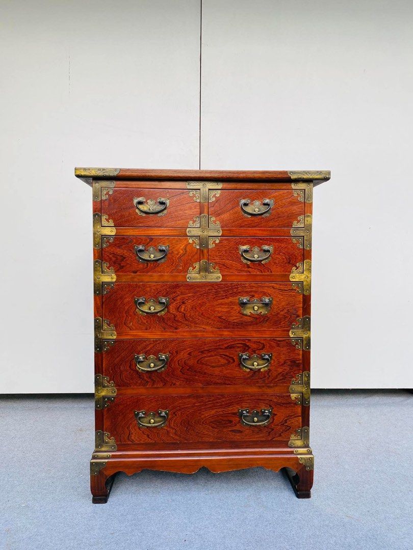 VINTAGE CHEST DRAWER (Category: Shelves, Cabinets & Racks) located in Manila. Submitted by justinlei.103 (Listing ID 1470926062, Image 1). Description: “JAPAN SURPLUS” VINTAGE TANSU CHEST DRAWER SIZE: 29L” x 18W” x 39.5H” inches (AS-IS ITEM) IN GOOD CONDITION.