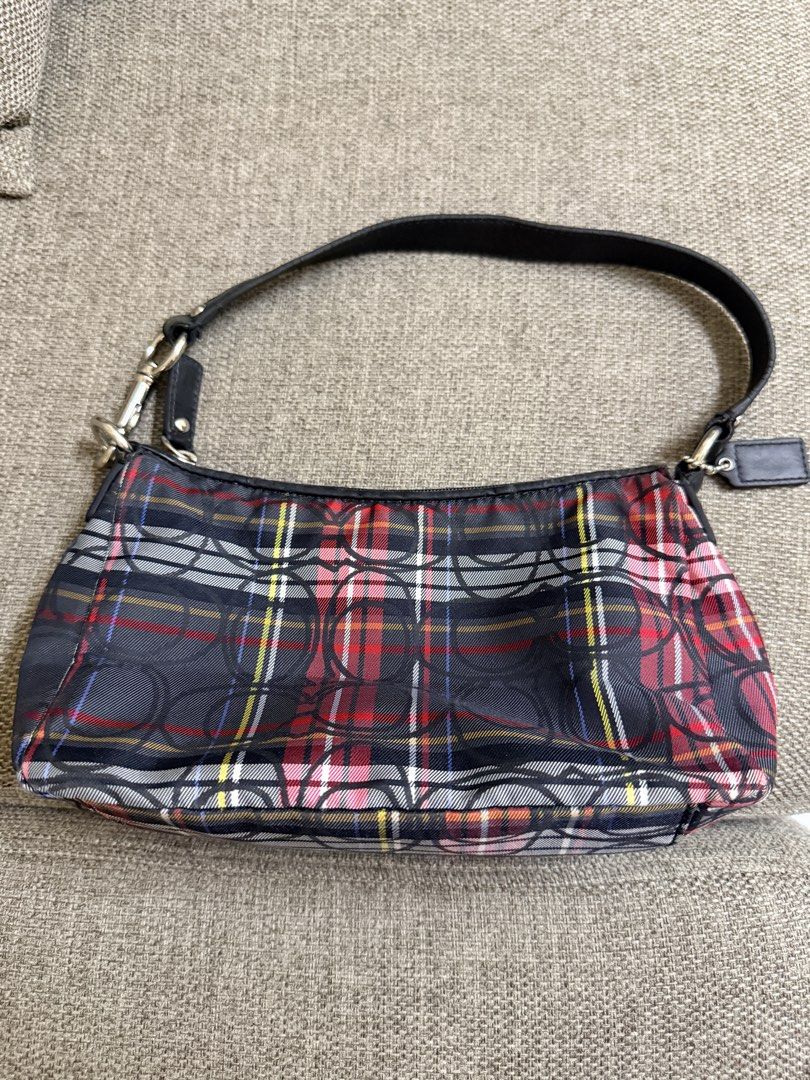 Vintage Coach Poppy (Category: Shoulder Bags) located in Marikina City. Submitted by anndergroundmarket (Listing ID 1470777142, Image 1). Description: Coach Poppy red and black tartan plaid signature shoulder bag with a black handle and silver hardware. Red and dark grey tartan plaid combined with the signature Coach “C” watermark print.