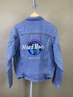 (Category: ) located in . Submitted by goodbuyartisanal (Listing ID 1470880598, Image 1). Description: .