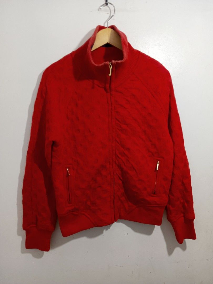 Vintage Juicy couture Jacket (Category: Luxury Apparel) located in General Santos City (Dadiangas). Submitted by silvervintage77 (Listing ID 1470858340, Image 1). Description: Vintage Juicy couture Jacket excellent 9.8/10 color rate Dimes 20x24.