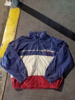 (Category: ) located in . Submitted by thrifttofit (Listing ID 1470761506, Image 1). Description: .