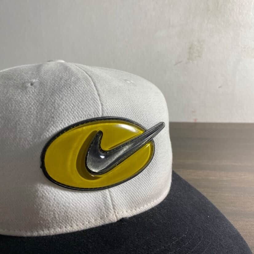 Vintage Nike Oval Bubble Logo Cap (Category: Caps & Hats) located in Antipolo. Submitted by soon2byourz_ (Listing ID 1470788134, Image 2). Description: Adult Fitting Velcro (with swoosh engraved) Free Size Flaws: sweat stains & signs of wear Color Rate: 9/10 (white) Condition: WELL USED COLOR MAY VARY DUE TO LIGHTING!.
