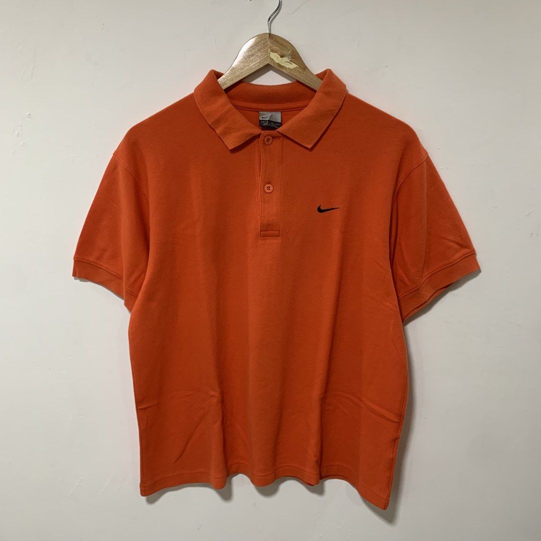 Vintage nike polo shirt (Category: Tshirts & Polo Shirts ) located in Cavite. Submitted by yobubsss (Listing ID 1470908896, Image 3). Description: Size Small 22w 25L Good condition No issue.