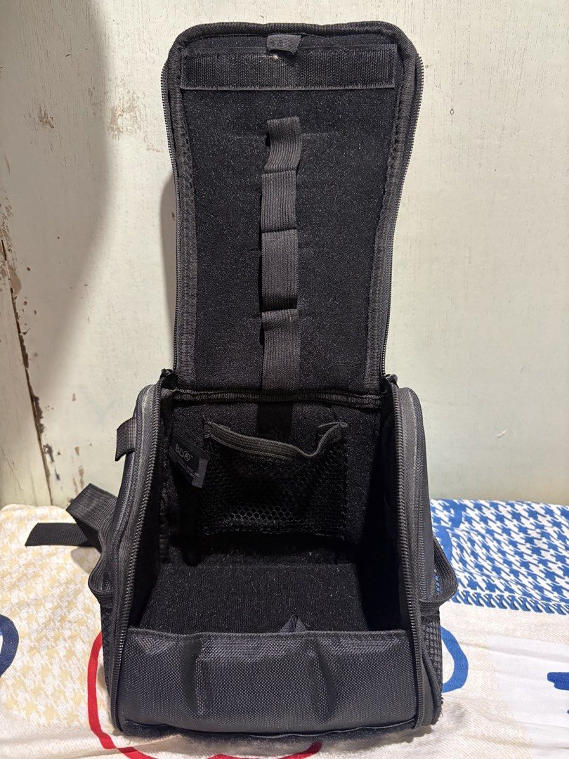 Vintage Nintendo DS Backpack / Carrying Bag (Category: Nintendo) located in Bacoor. Submitted by michtbrnilla (Listing ID 1470761937, Image 2). Description: Cute pink and black Nintendo DS bag 🩷🖤 * Unique pink and black design * Spacious interior with compartments * Multiple zippered pockets * Padded interior for storage and protection * Can be used for gaming accessories or everyday essentials 📌 Condition: Pre-loved 📌 Price: ₱800 (negotiable