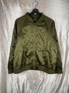 (Category: ) located in . Submitted by crossxstore (Listing ID 1470759059, Image 1). Description: .