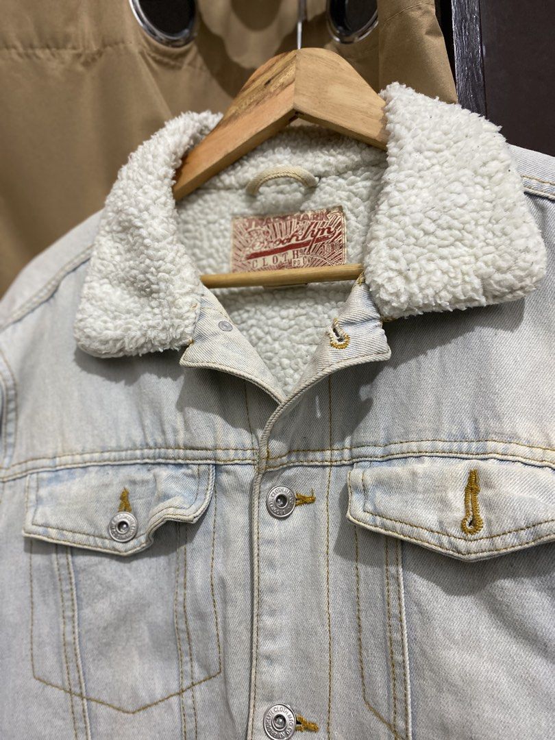Vintage Sherpa Jacket Denim (Category: Coats, Jackets and Outerwear) located in Cabanatuan. Submitted by jamaicac (Listing ID 1470791465, Image 2). Description: size M 22/27 no issue.