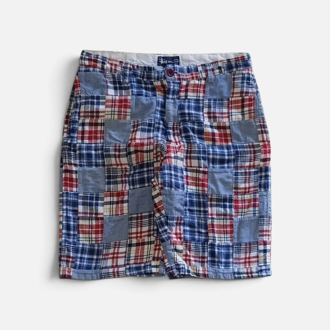 VINTAGE STUSSY PATCHWORK SHORT (Category: Shorts) located in San Carlos City. Submitted by noynoy11 (Listing ID 1470785905, Image 1). Description: VINTAGE STUSSY PATCHWORK SHORT✅ SIZE 32 32W - 22L - 10H Like new - No issues DM✅.