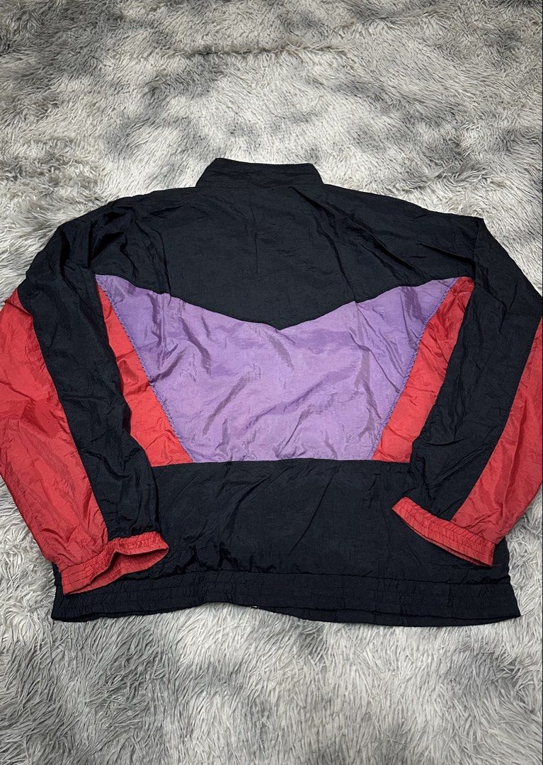Vintage Windbreaker Jacket 1980-1990's (Category: Coats, Jackets and Outerwear) located in Manila. Submitted by paulovenegaskalakal2020 (Listing ID 1470794054, Image 2). Description: For sale! Kalakal Vintage windbreaker jacket 1990-1980's cargo tag Medium- 25 width x 27 length inches Sleeves- 22 inches Expired garter hem & ribbings Stain Sign of usage Good MINE 1,295 +sf.