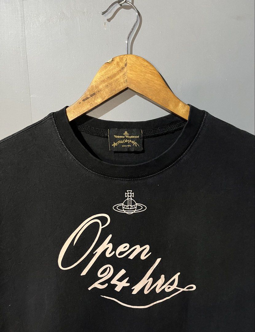 Vivienne Westwood (Category: Tshirts & Polo Shirts ) located in San Mateo. Submitted by street_rev (Listing ID 1470755139, Image 2). Description: 27.5 x 20.5.
