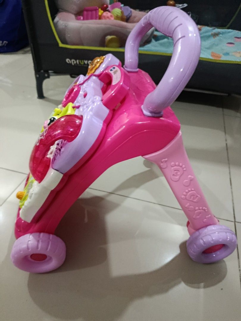 VTech Sit-to-Stand Learning Walker Pink (Category: Infant Playtime) located in Mandaluyong City. Submitted by 3la1n333.1 (Listing ID 1470855362, Image 2). Description: 🎀✨ PRE-LOVED BUT LIKE NEW! FOR SALE! ✨🎀 💖 VTech Sit-to-Stand Learning Walker 💖 💰 SELLING PRICE: ₱2,700 ONLY! 📍 Location: Mandaluyong City Looking for a fun, educational, and interactive toy for your little one? 👶💕 Give your baby the gift of learning and play with this adora
