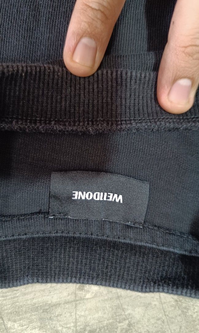 WE11DONE Cotton TEE (Category: Tshirts & Polo Shirts ) located in Midsayap. Submitted by macoy.picker (Listing ID 1470781196, Image 3). Description: WE11DONE SIZE MEDIUM DIMES 24 x27 +SF Location: north Cotabato.