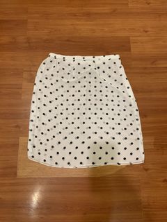 (Category: ) located in . Submitted by whyisyellowyellow (Listing ID 1470800067, Image 1). Description: .