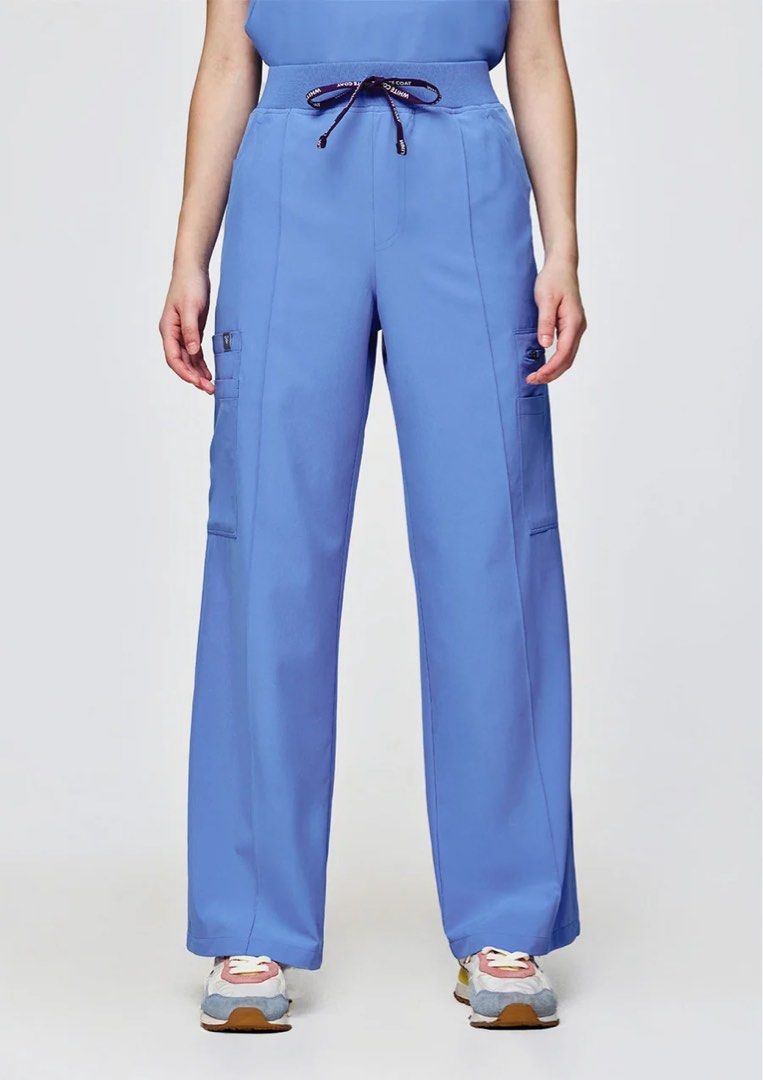 WHITE COAT MANILA COOL CEIL SET (Category: Sets or Coordinates) located in Cagayan de Oro. Submitted by booksnclothes (Listing ID 1470748977, Image 2). Description: - Color: cool ceil - Top: 4-Pocket MoveTech® Scrub Top - Pants: Wide Leg MoveTech® Scrub Pants Core+ - Fabric: Comfortable and breathable material - Ideal for nurses, doctors, and healthcare professionals Rfs: too small Get the set for 2000 Original price: 1795 (top) + 2595 (pants) = 
