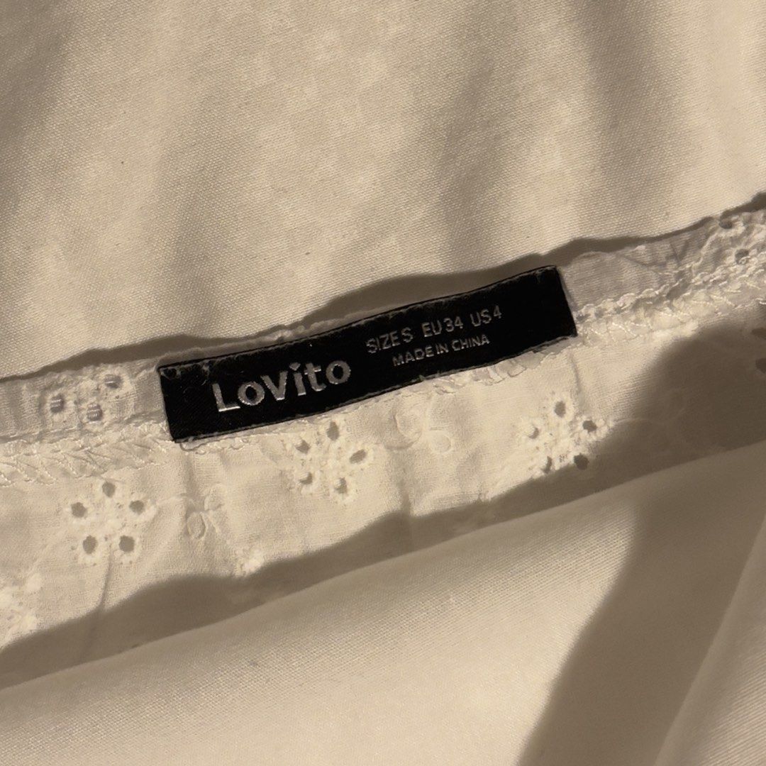 White Eyelet Peplum Camisole (Category: Sleeveless) located in Manila. Submitted by shopmakii (Listing ID 1470892496, Image 3). Description: - Brand: Lovito - Size: S (EU 34, US 4) - Color: White - Material: 65% Cotton, 35% Polyester - Condition: Worn a few times, solid condition - Perfect for warm weather and casual days out.