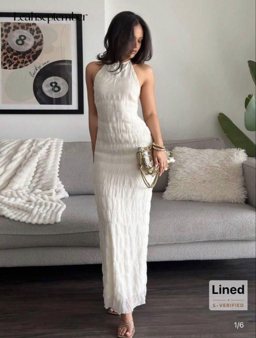 White Halter Neck Open Back Maxi Dress (Category: Dresses) located in Manila. Submitted by hannah751 (Listing ID 1470818389, Image 1). Description: size: xs-m.