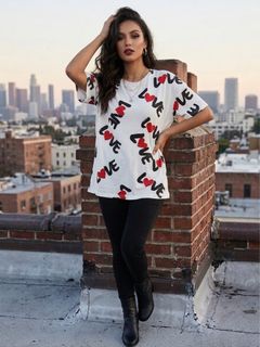 (Category: ) located in . Submitted by arvs_dressesgowns (Listing ID 1470811889, Image 1). Description: .