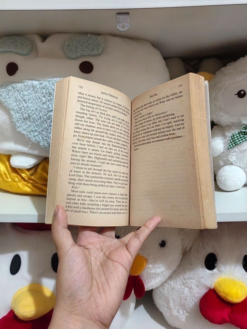Witch & Wizard " The Fire " Novel Book by James Patterson (Category: Storybooks) located in San Jose del Monte. Submitted by chimkenugets (Listing ID 1470844557, Image 3). Description: .