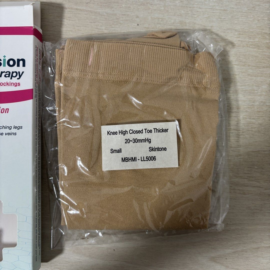 Women Travel Compression Socks (Category: Undergarments & Loungewear) located in Pasig City. Submitted by uyamuya (Listing ID 1470765882, Image 3). Description: Brand: LegLove by CityLADY (Metro Department Store) Size: S.